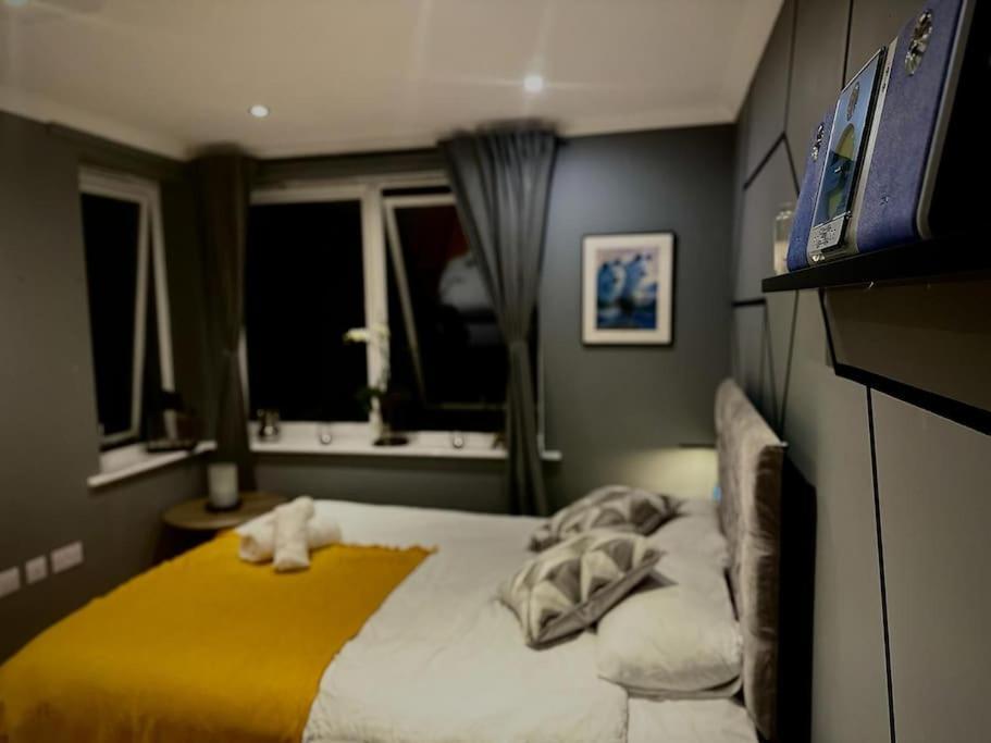 Stunning Luxury Croydon Apartment Gatwick Airport Close Purley Ngoại thất bức ảnh